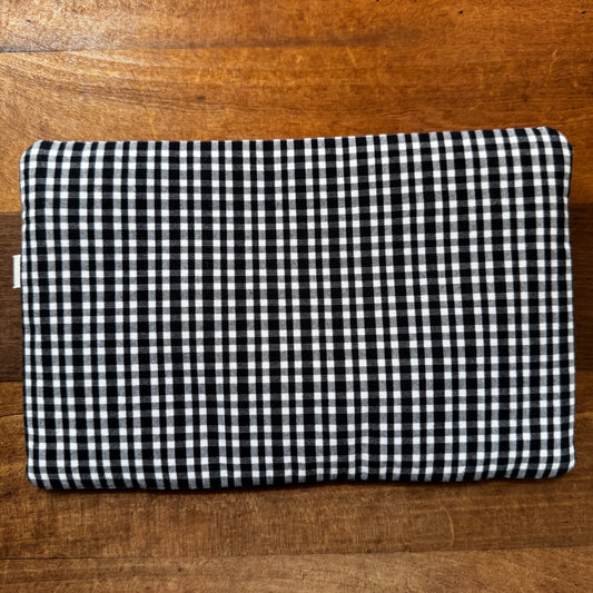 Flyers Zipper Pouch